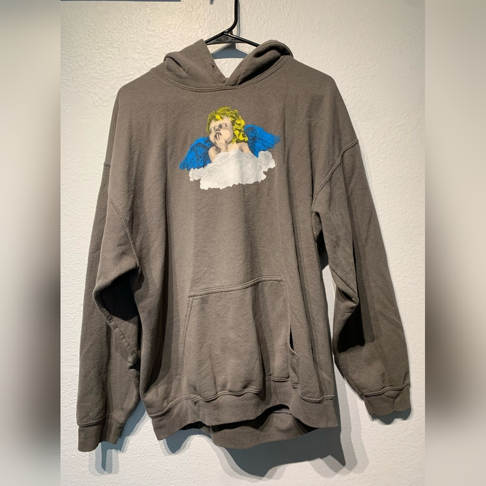 Ripple Junction Gray and Blue Sweater with Cloud Graphic